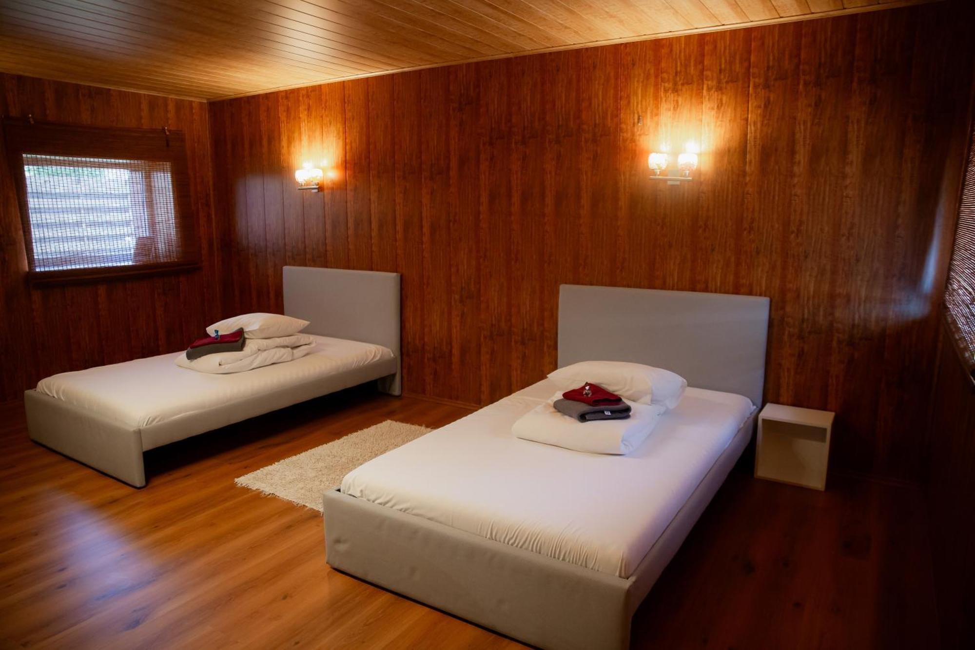 Konrad Family Guesthouse Kuressaare Kamer foto
