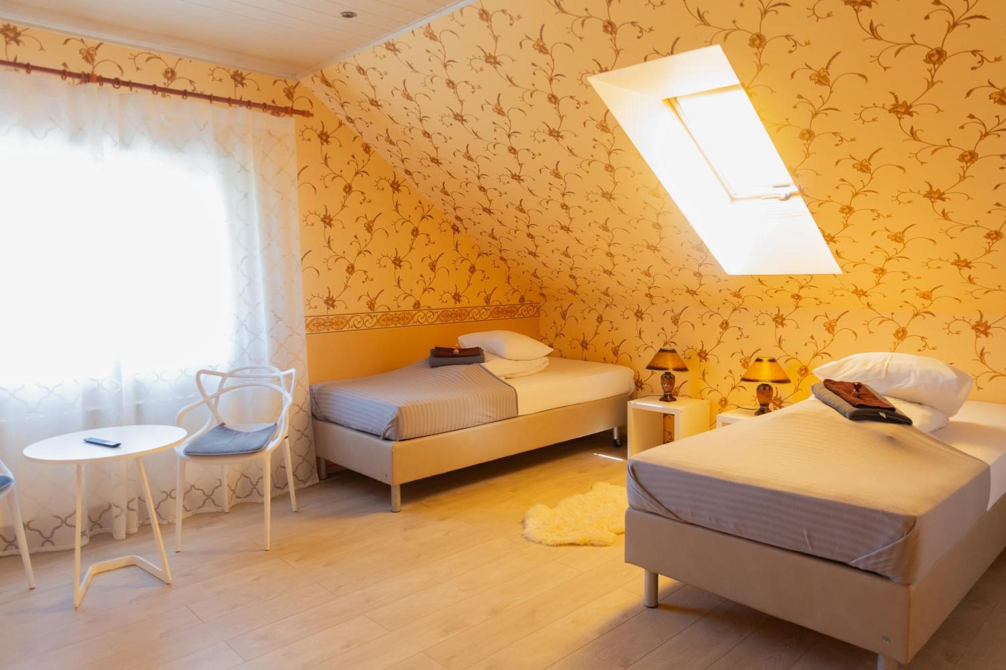 Konrad Family Guesthouse Kuressaare Kamer foto